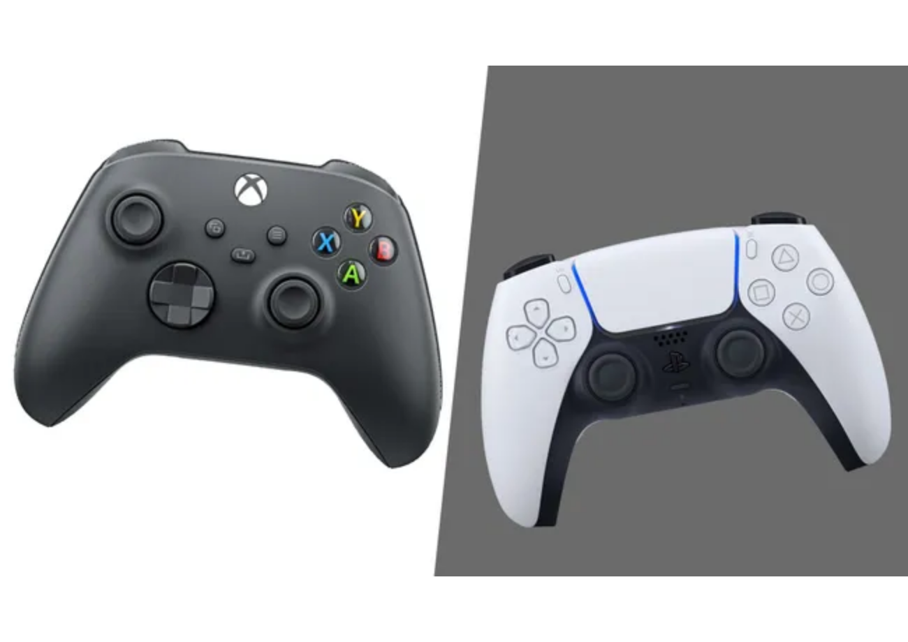 PlayStation vs Xbox Controllers